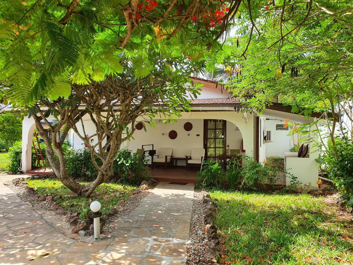 Flame Tree Cottages Nungwi Zewnętrze zdjęcie